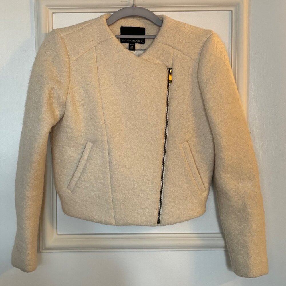 Banana Republic Textured Boucle Wool Blend Cream Cropped  Jacket (sz: Petite 0)